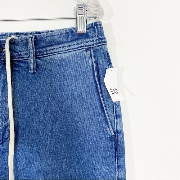 Gap NWT Mens Medium Pull on Jeans Washwell Wash Dad‎ Jeans Elastic Waist - Picture 3 of 12